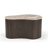 Bovenaanzicht van de kleine Salontafel Nomi van Starfurn met de adering in het marmer