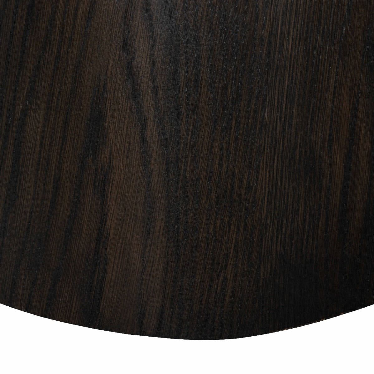 Detail van het eikenhout fineer van de salontafel Novero espresso