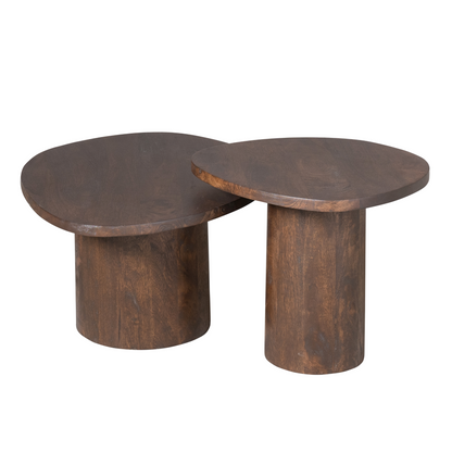 Detail van de ronde poot van de Salontafels Mirre van Starfurn in bruin hout