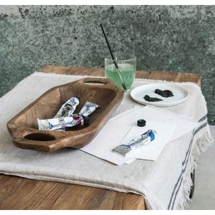 Schaal Goodies van MUST Living, teakhouten schaal van bovenaf met zichtbare houtnerf