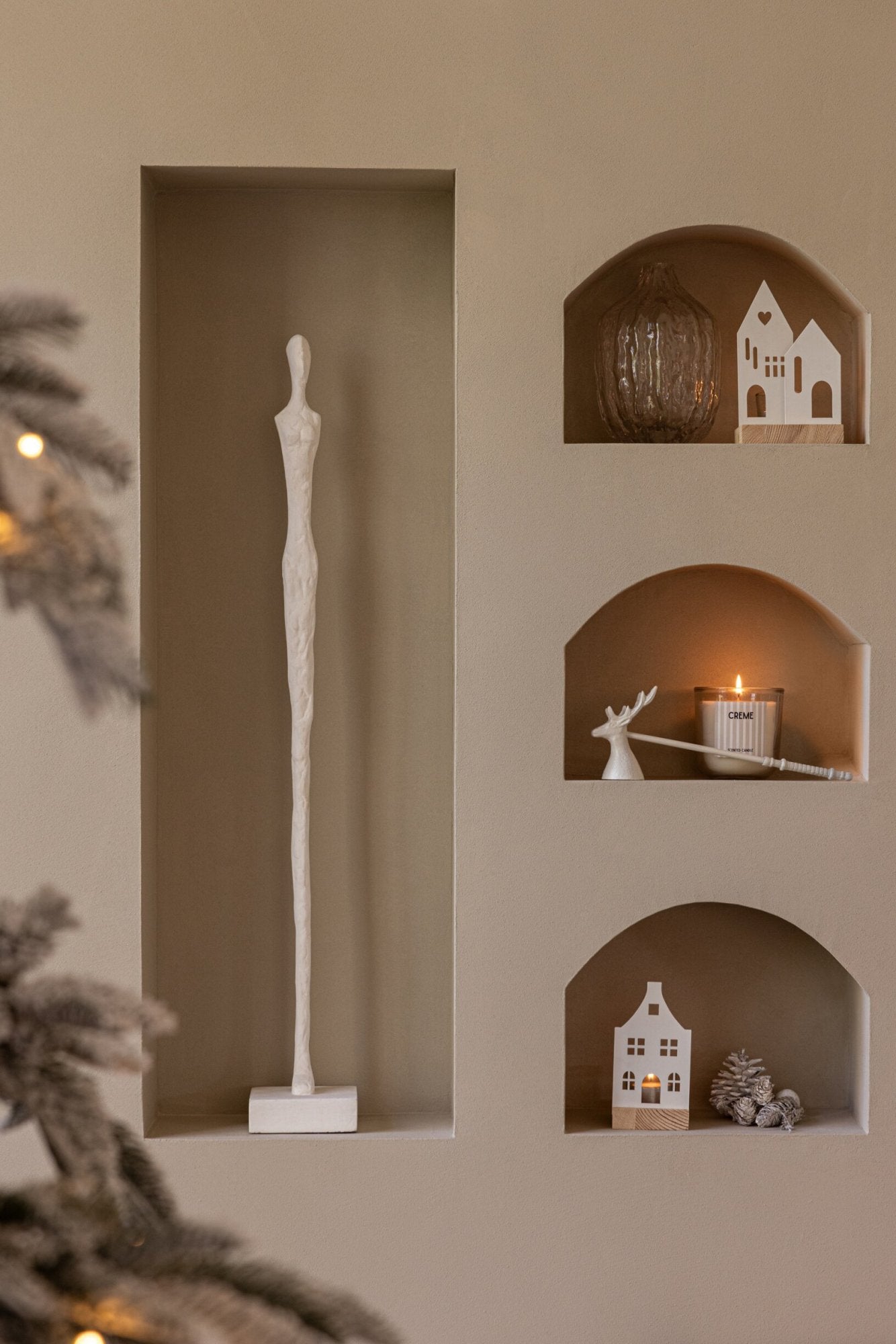 Set Van 2 Abstracte Figuren Op Voet Polyresin Wit J-Line