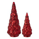 Set Van 2 Kerstbomen Glas Rood van J-Line, de complete set met beide kerstbomen naast elkaar op witte achtergrond