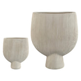Set van 2 Tywin potten van PTMD in khaki keramiek, de complete set met beide potten naast elkaar op witte achtergrond