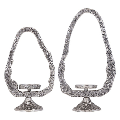 Set Van 2 Yindee Kandelaars Gun Metal van PTMD, de complete set met beide kandelaars naast elkaar op witte achtergrond