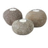 Set Van 3 Kandelaars Riverstone Laag van MUST Living, drie rivierstenen naast elkaar