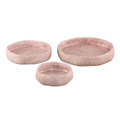 Set Van 3 Schalen Yadin Cement Roze van PTMD, de complete set met alle drie de schalen naast elkaar op witte achtergrond