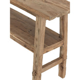 Sidetable Antiques Semeru van MUST Living gestyled in een warme woonkamer