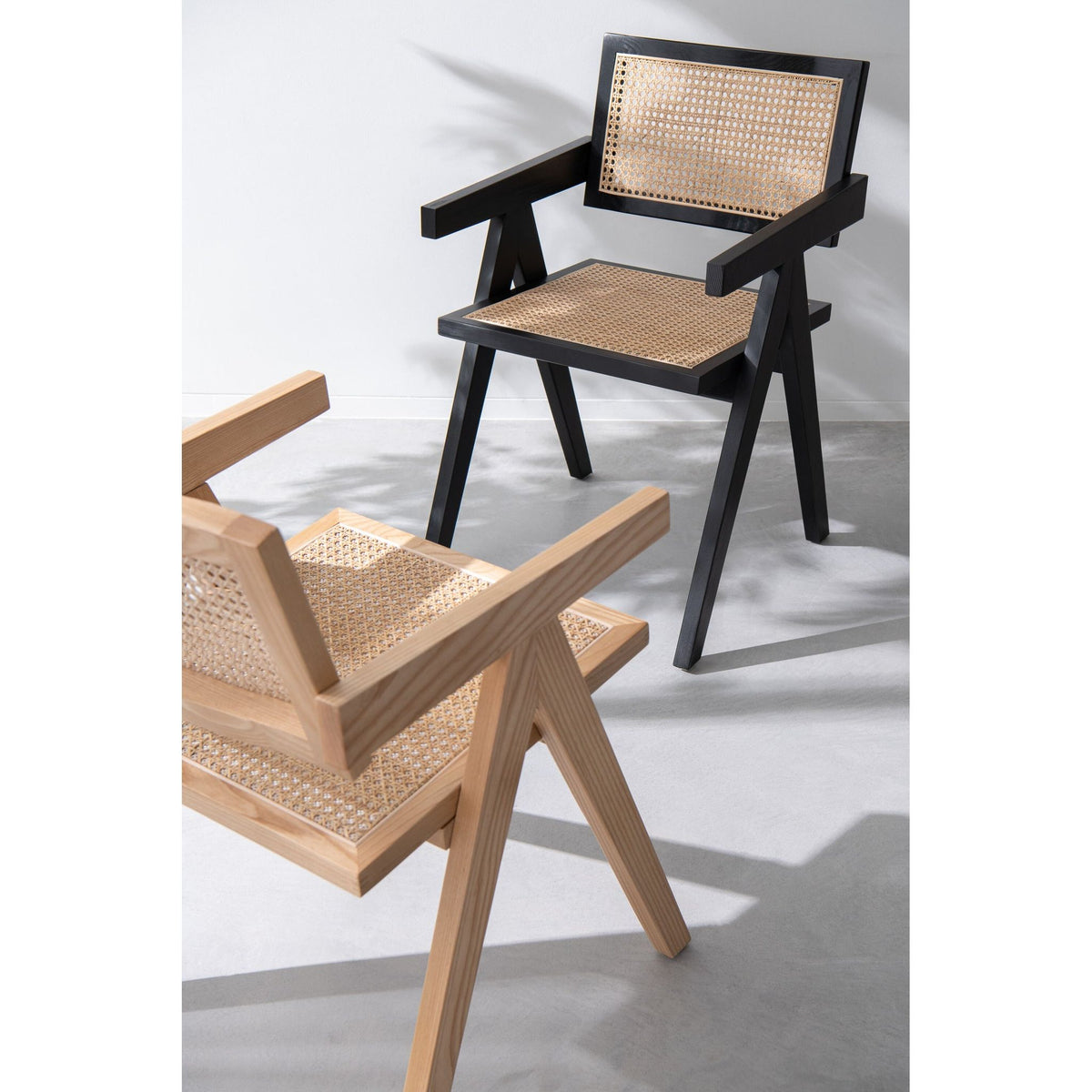 Stoel Rooster Essenhout/Rattan Zwart J-Line