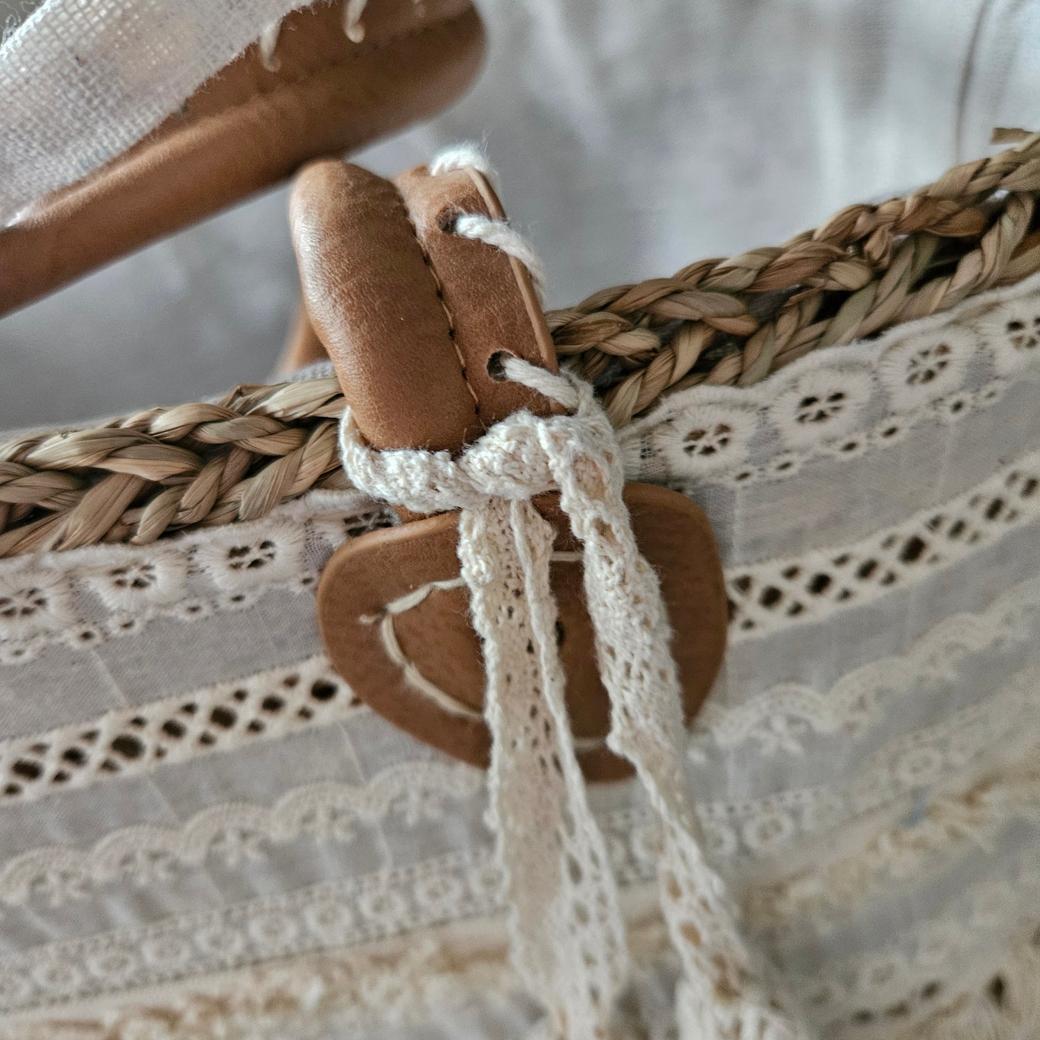Strandtas Kant + Kwast Jute Naturel/Wit Small - Tas - J-Line - livinglovely.nl