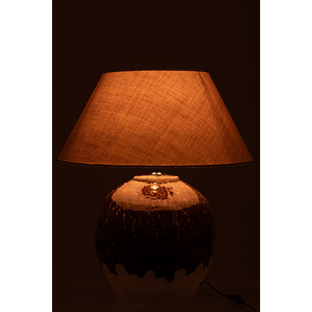 Grote ronde tafellamp van J-Line, 78cm hoog, van wit en donkerbruin klei met E27 fitting