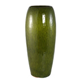 Tamica Dark Green Ceramic Pot L van PTMD, hoge donkergroene keramieken pot op witte achtergrond