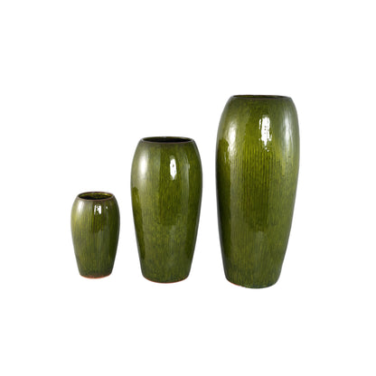 Tamica Dark Green Ceramic Pot S van PTMD, detail van de rand en het glazuur