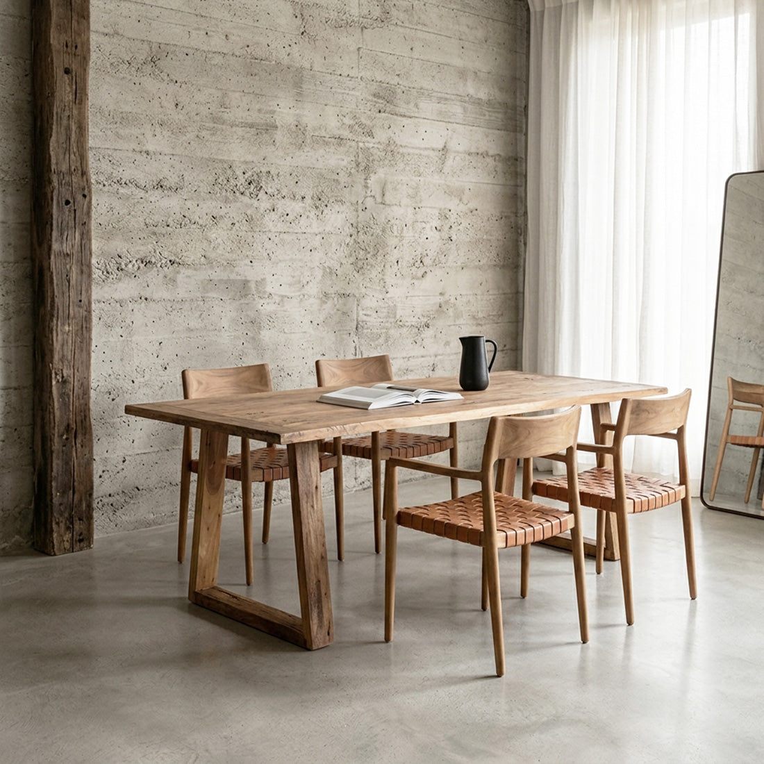 Teakhouten Eettafel Farmwood 180cm van Raw Materials, eettafel van FSC gerecycled teakhout in bruin