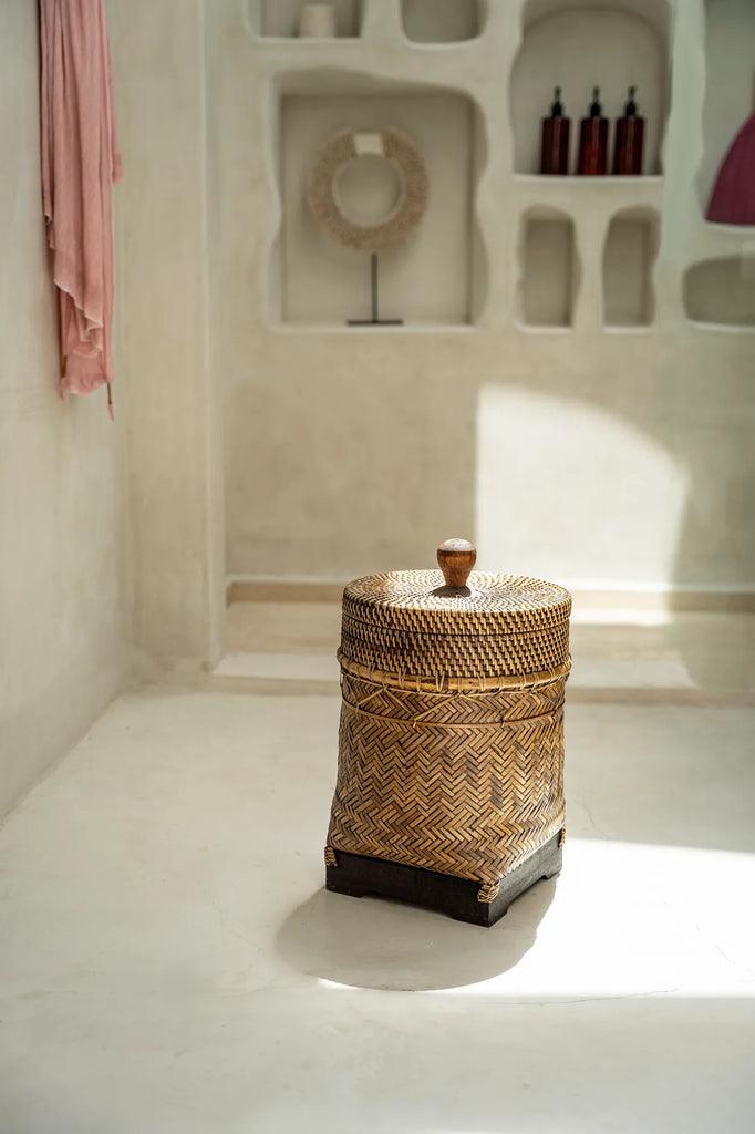 The Bathroom Bin Basket - Natural Brown , Mand , Bazar Bizar , livinglovely.nl