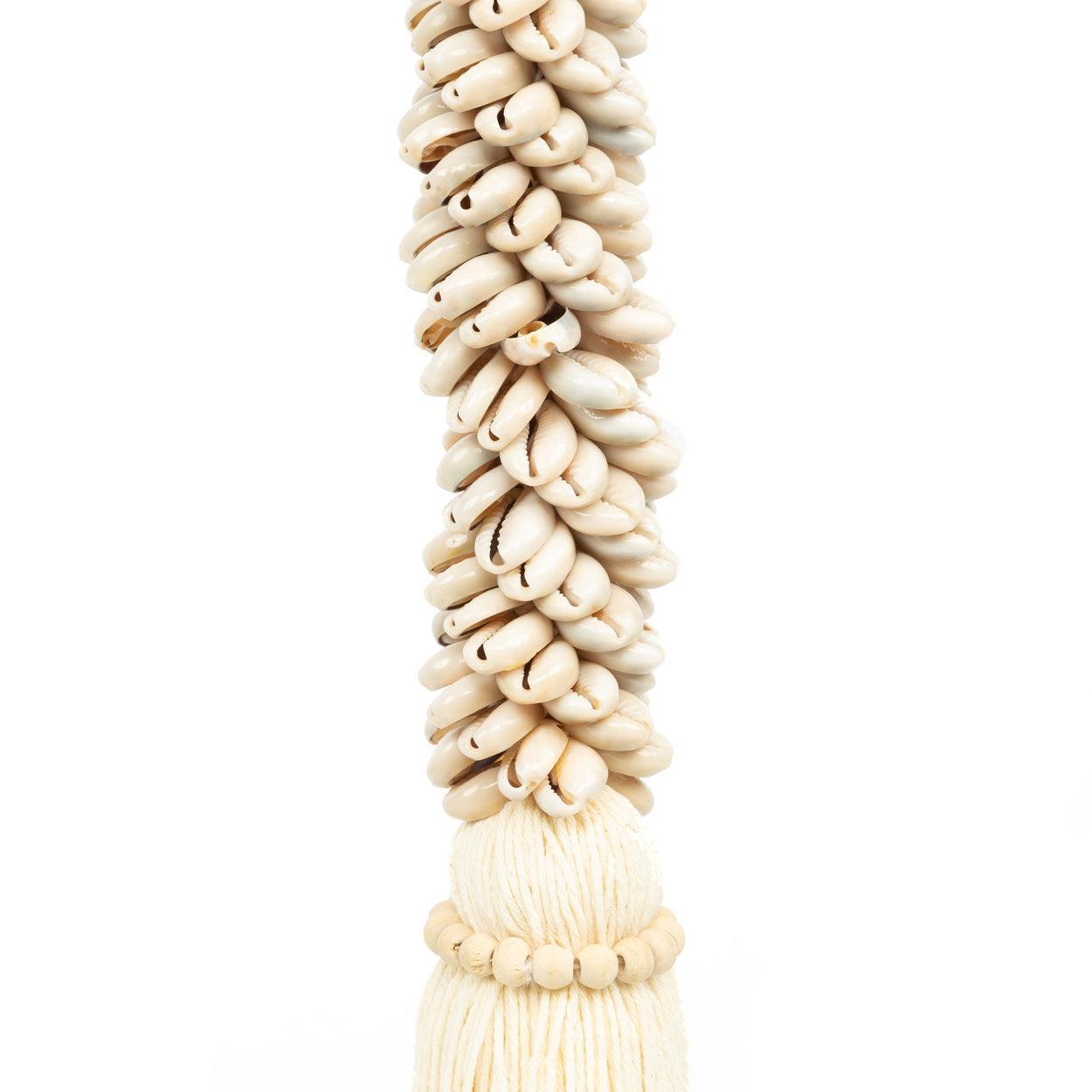 The Cowrie &amp; Cotton Tassel - Natural , Binnen-divers , Bazar Bizar , livinglovely.nl