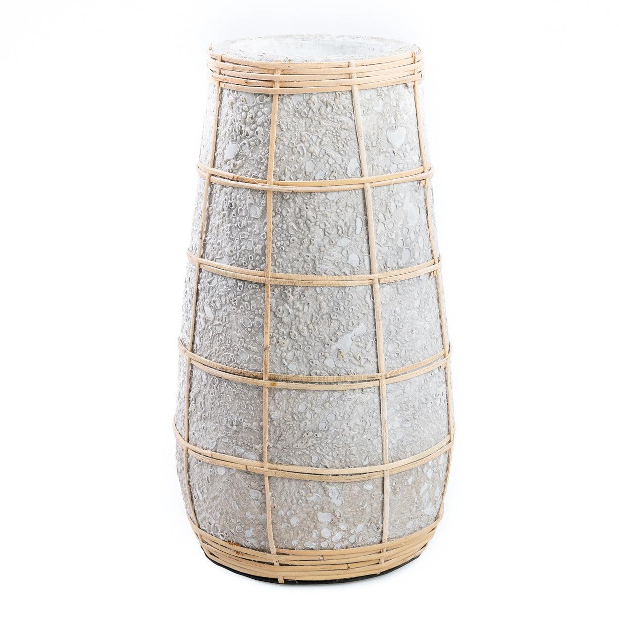 The Cutie Vase Concrete Large , Vaas , Bazar Bizar , livinglovely.nl