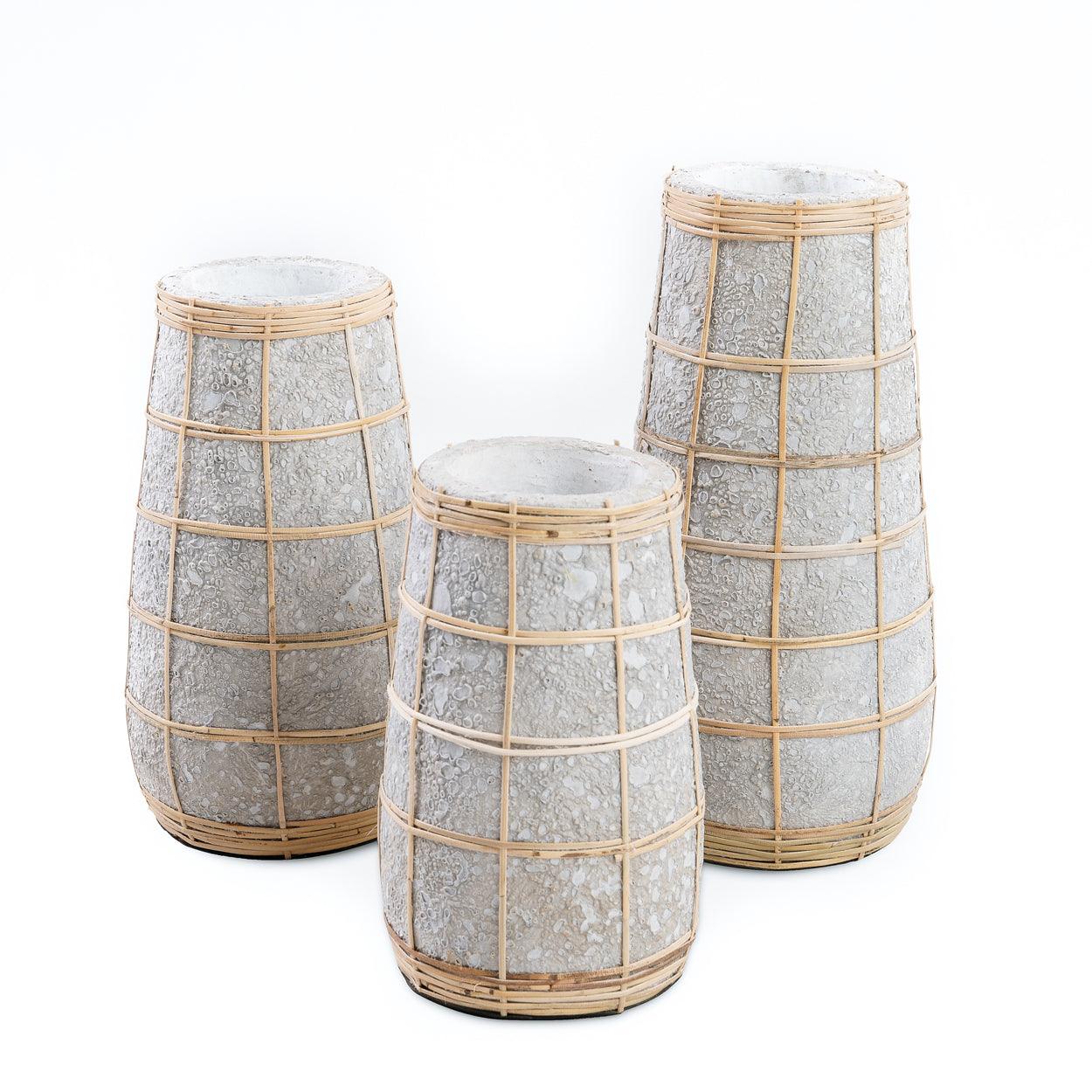 The Cutie Vase Concrete Large , Vaas , Bazar Bizar , livinglovely.nl