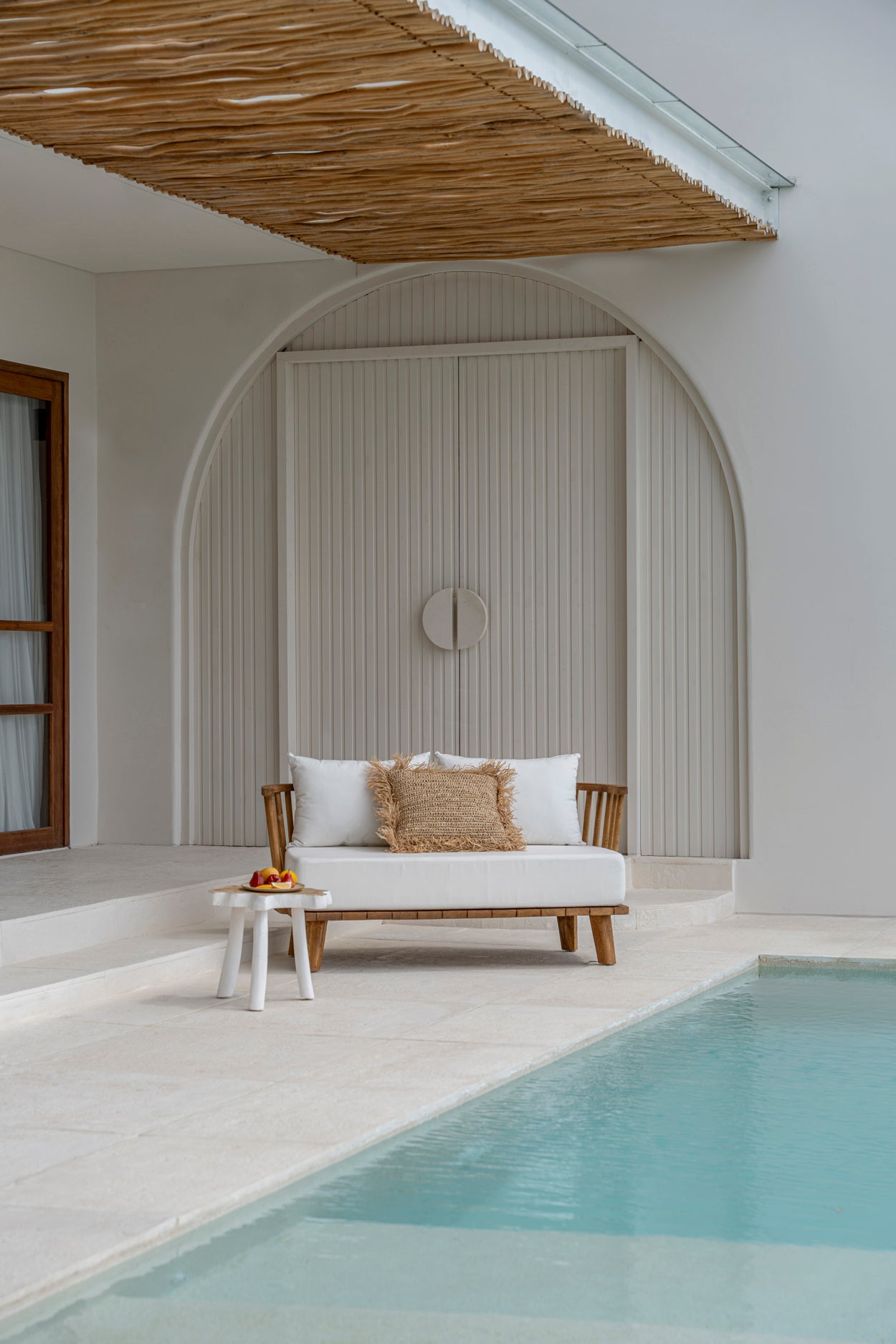 The Malawi Two Seater - Natural White - Outdoor bank - Bazar Bizar - livinglovely.nl