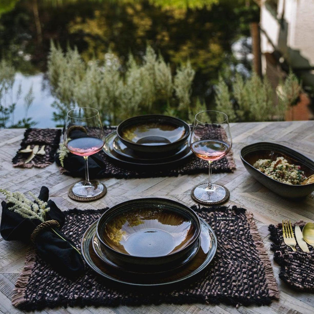 The Oh My Gee Placemat - Black Copper - Set of 4 , Placemat , Bazar Bizar , livinglovely.nl