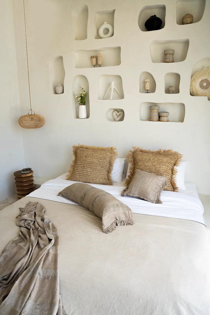 The Raffia Cushion Cover Square - Natural - 60x60 - Kussenhoes - Bazar Bizar - livinglovely.nl