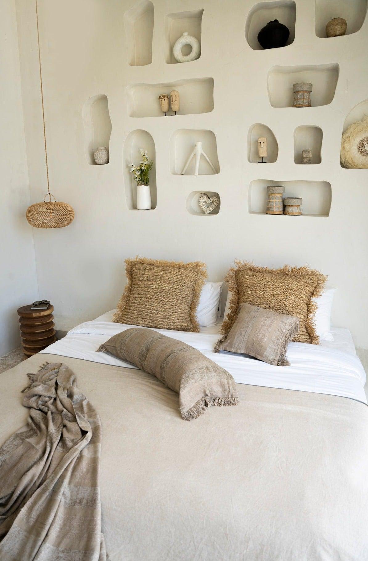 The Raffia Cushion Cover Square - Natural - 60x60 - Kussenhoes - Bazar Bizar - livinglovely.nl