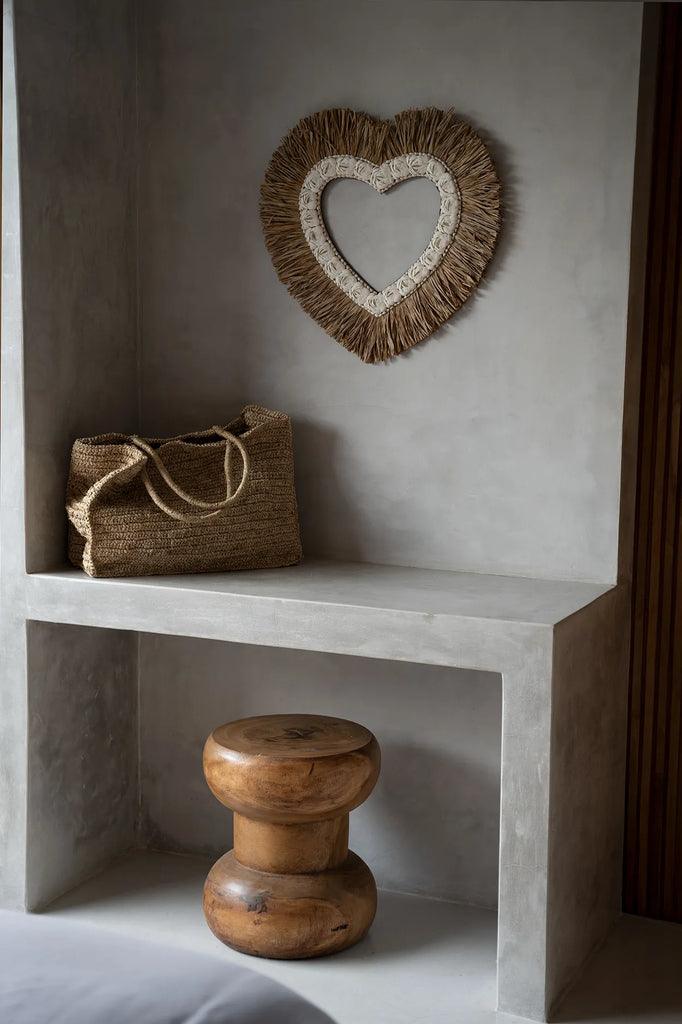 The Raffia Shell Heart - Natural White - Large , wanddecoratie , Bazar Bizar , livinglovely.nl