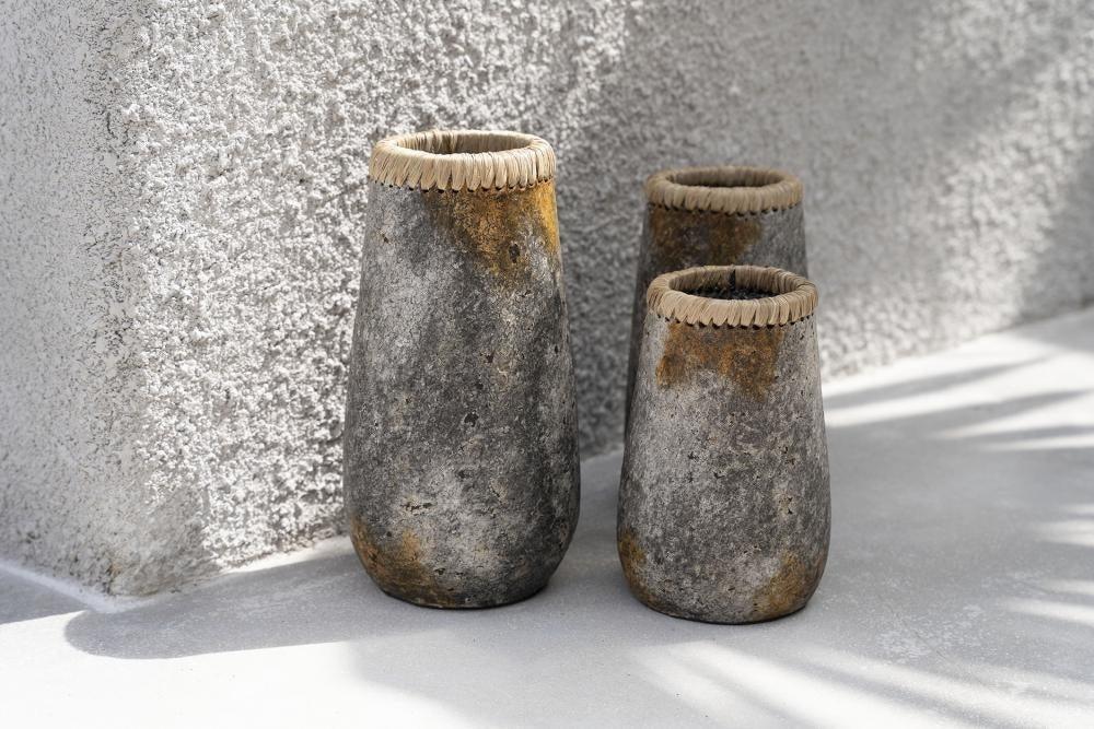 The Sneaky Vase - Antique Grey - L , Vaas , Bazar Bizar , livinglovely.nl