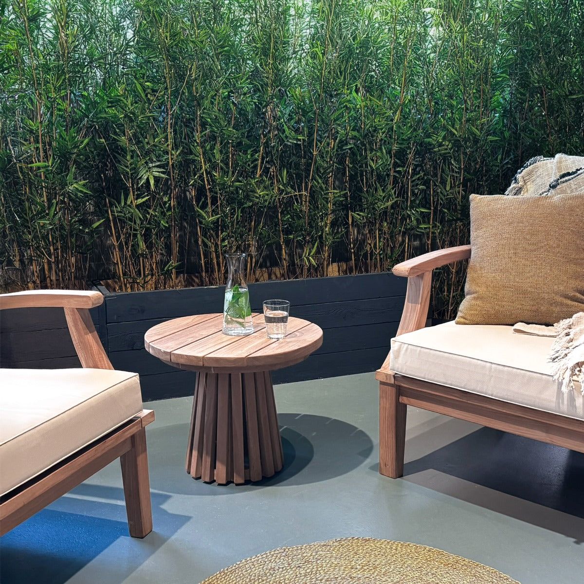 Tuintafel Cindo Ø50cm op een terras