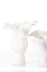 Vaas Breed Helix Onregelmatig Keramiek Wit Dia 31cmx31cm - Vaas - J-Line - livinglovely.nl