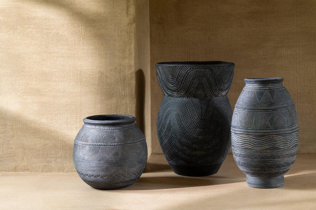 Vaas Cirkel Cement Zwart/Bruin - Vaas - J-Line - livinglovely.nl
