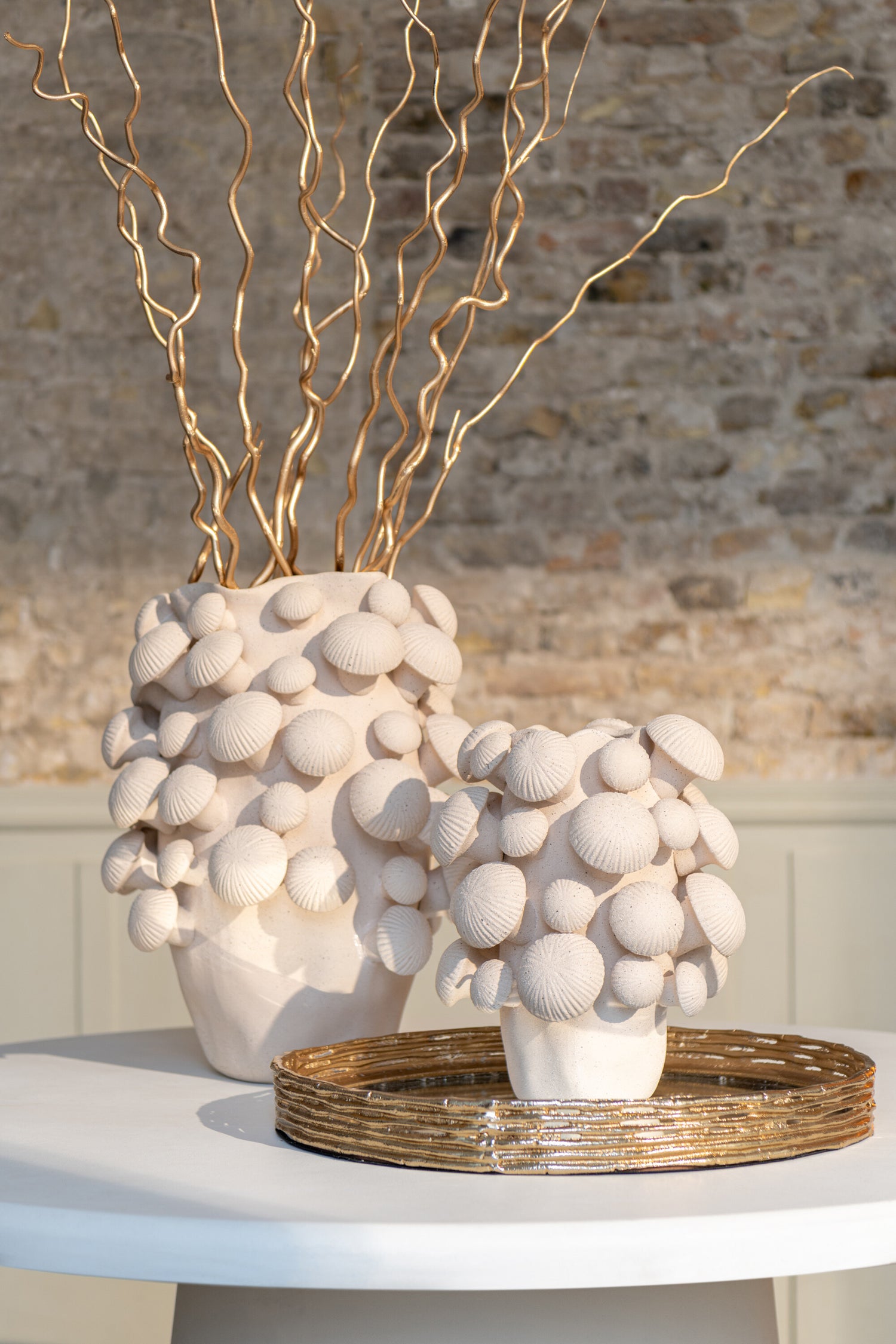 Vaas Fungi Keramiek Beige Large Dia 33,5xH46cm J-Line - Vaas - J-Line - livinglovely.nl