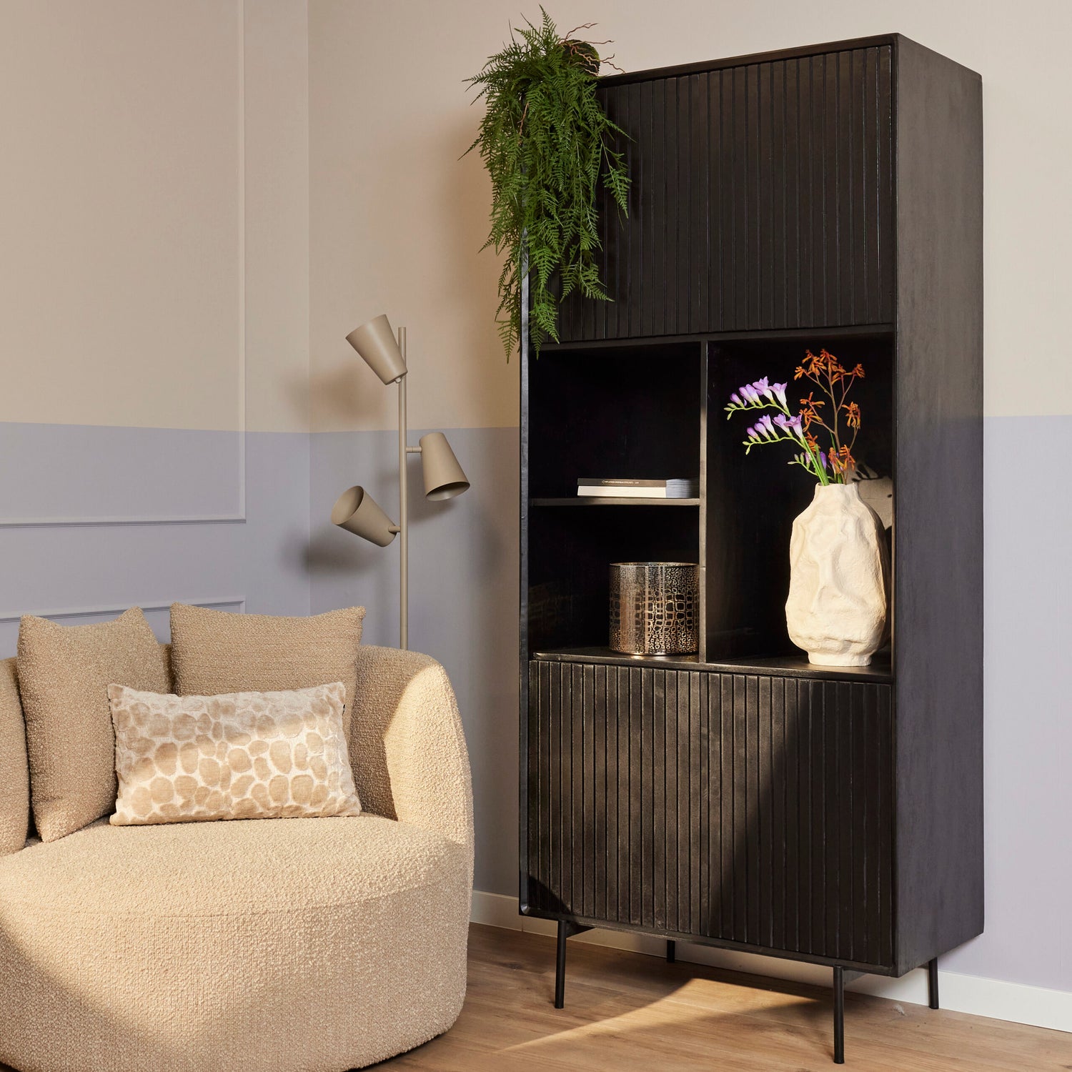 Vakkenkast Madison van Starfurn in massief mangohout, 90 cm breed en 200 cm hoog