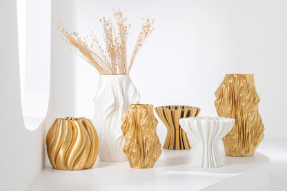 Vase 3D Printing Irregular Porcelain Gold Colored - - J-Line - livinglovely.nl