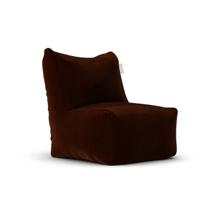Velvet Junior Lounge Seat Copper van Laui Lounge, compacte koperrode velvet loungestoel schuin van links voren