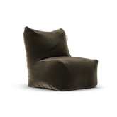 Velvet Junior Lounge Seat Taupe van Laui Lounge, compacte grijsbruine velvet loungestoel schuin van links voren