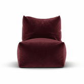 Bordeauxrode velvet loungestoel van Laui Lounge van voren, met brede zitting van 68 centimeter