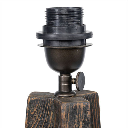 Vloerlamp Porto Cristo van MUST Living, blackwash afwerking met zichtbare houtstructuur