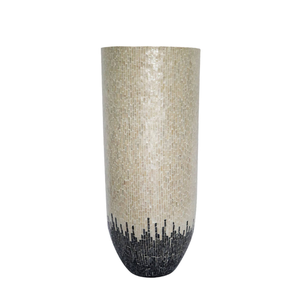 Vojtech White round poly shell bamboo pot ombre XL PTMD - Pot - PTMD - livinglovely.nl