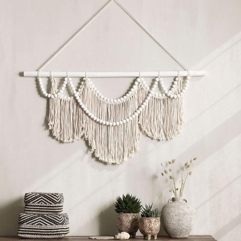 Wandpaneel Boho Chic van MUST Living van dichtbij, met de kralen in het macrame