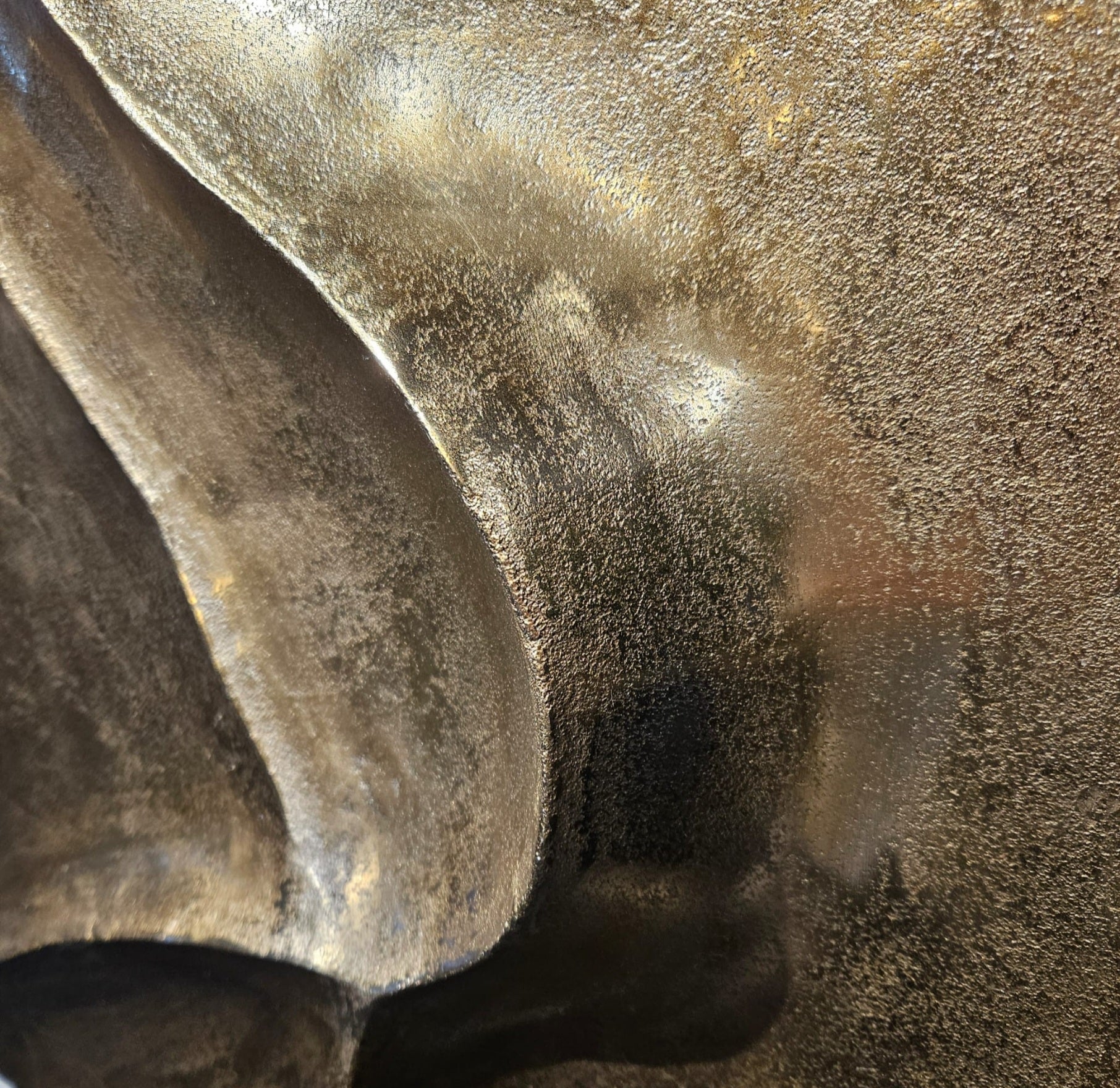 Wandpaneel Gihan M - 55x5x55 cm - Aluminium - Goud PTMD - Wanddecoratie - PTMD - livinglovely.nl