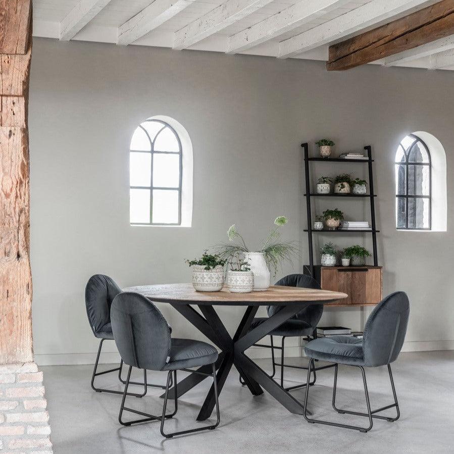 Wandrek Cosmo van DTP Home met deuren, zijaanzicht van het smalle hoge rek