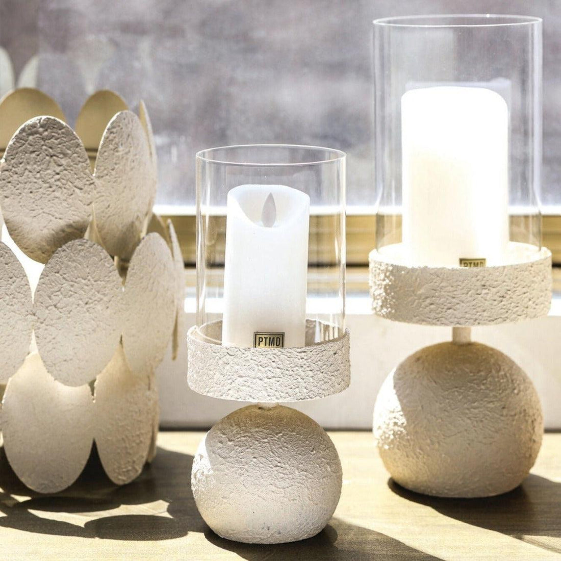 Windlicht Cheska - Ø12x33 cm - Ijzer - Creme PTMD - Windlicht - PTMD - livinglovely.nl