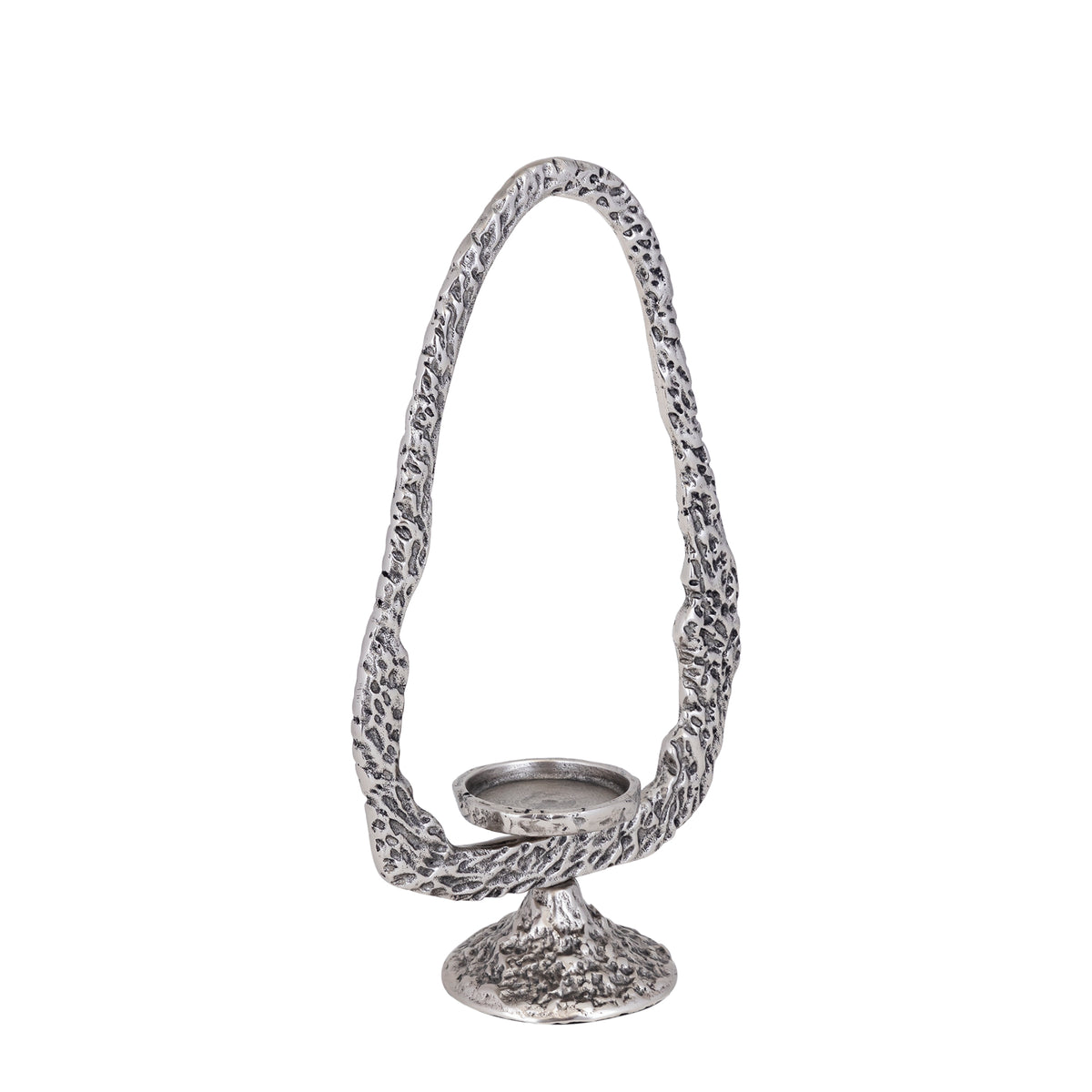 Yindee Gun Metal Casted Alu Oval Candle Holder L van PTMD, tweede aanzicht van de kandelaar op witte achtergrond