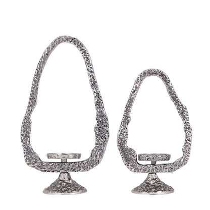 Yindee Gun Metal Casted Alu Oval Candle Holder L van PTMD, detail van de gunmetal afwerking