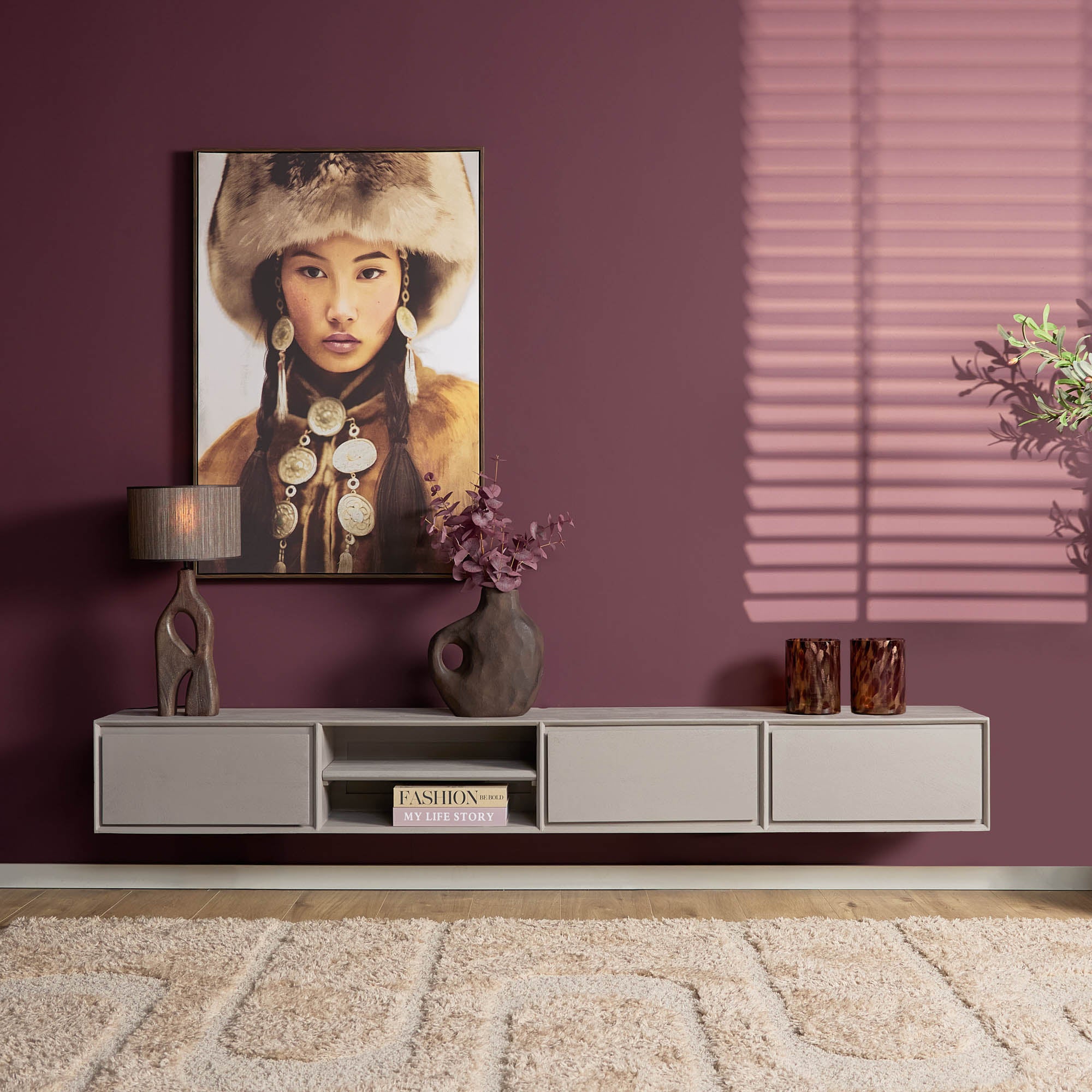 Zwevend TV-meubel Ambiance Mangohout Taupe 240cm van Starfurn, slank wandmeubel