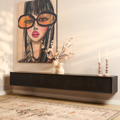 Zwevend tv meubel Madison van Starfurn in zwart mangohout, 240 cm breed, vooraanzicht